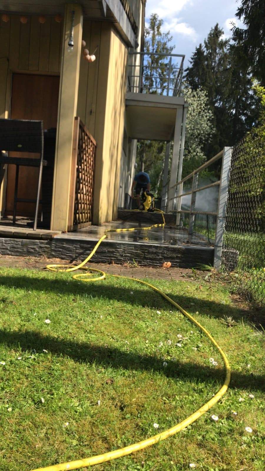 Värvitud fassaad ja sisemaalritööde tulemus Saku objektil