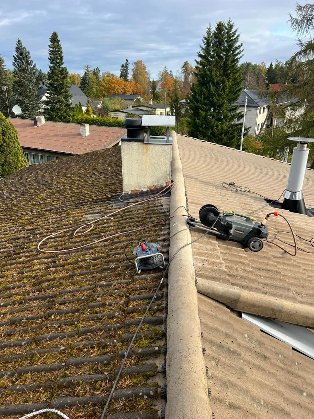 Katusepesu ja samblatõrje tulemus Saku objektil