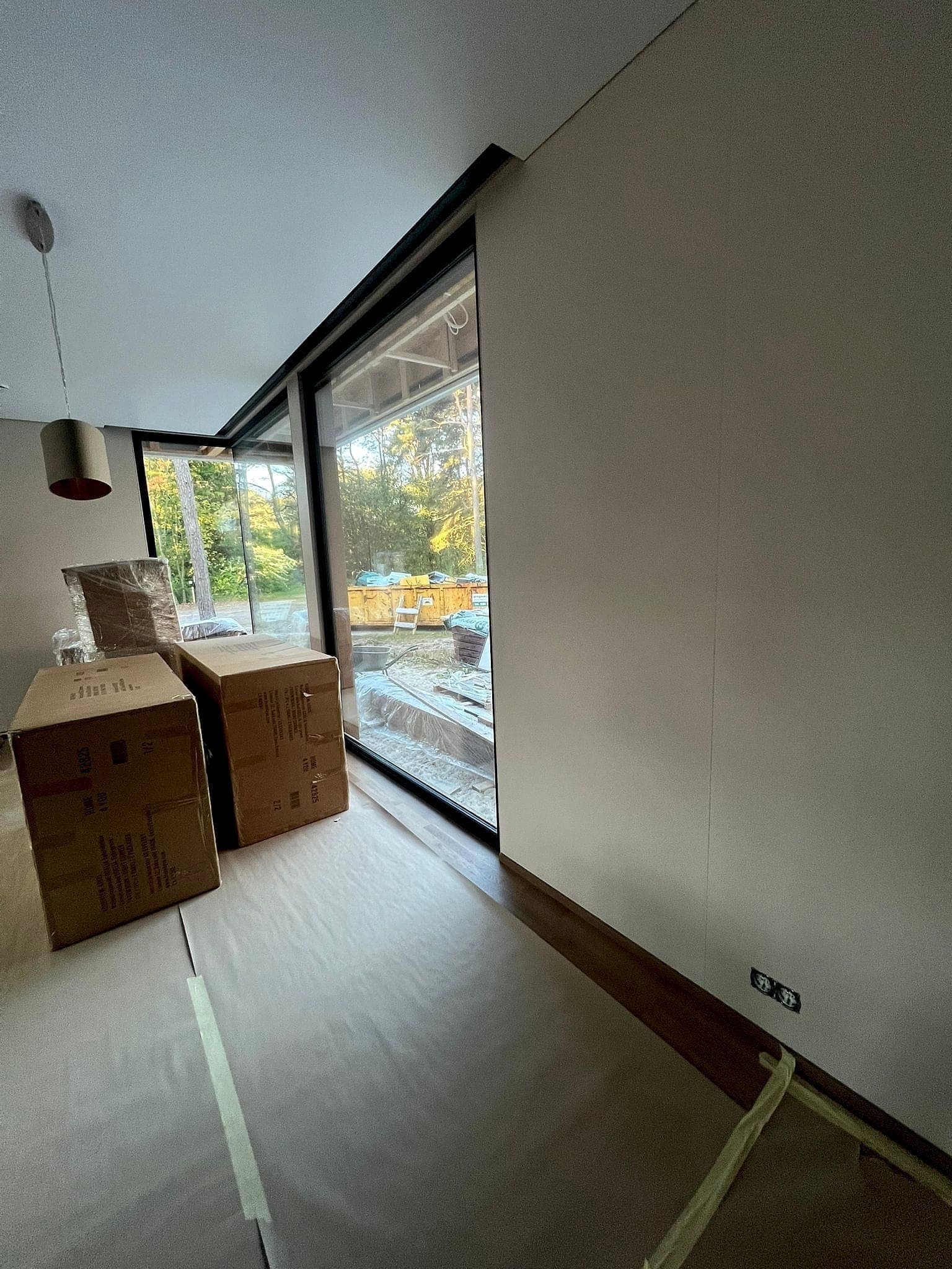 WPC seinapaneelide paigaldus Tallinnas ja Harjumaal - aluskonstruktsioon, kinnitussüsteem ja viimistlusdetailid