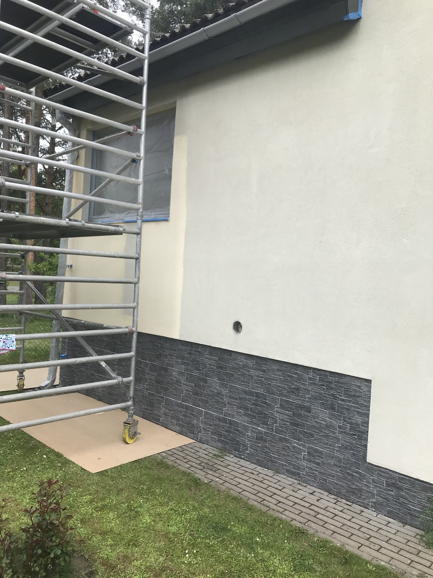 Fassaadi värvimine ja sisemaalritööd, Saku – Harjumaa, Saku – tehtud töö foto 7