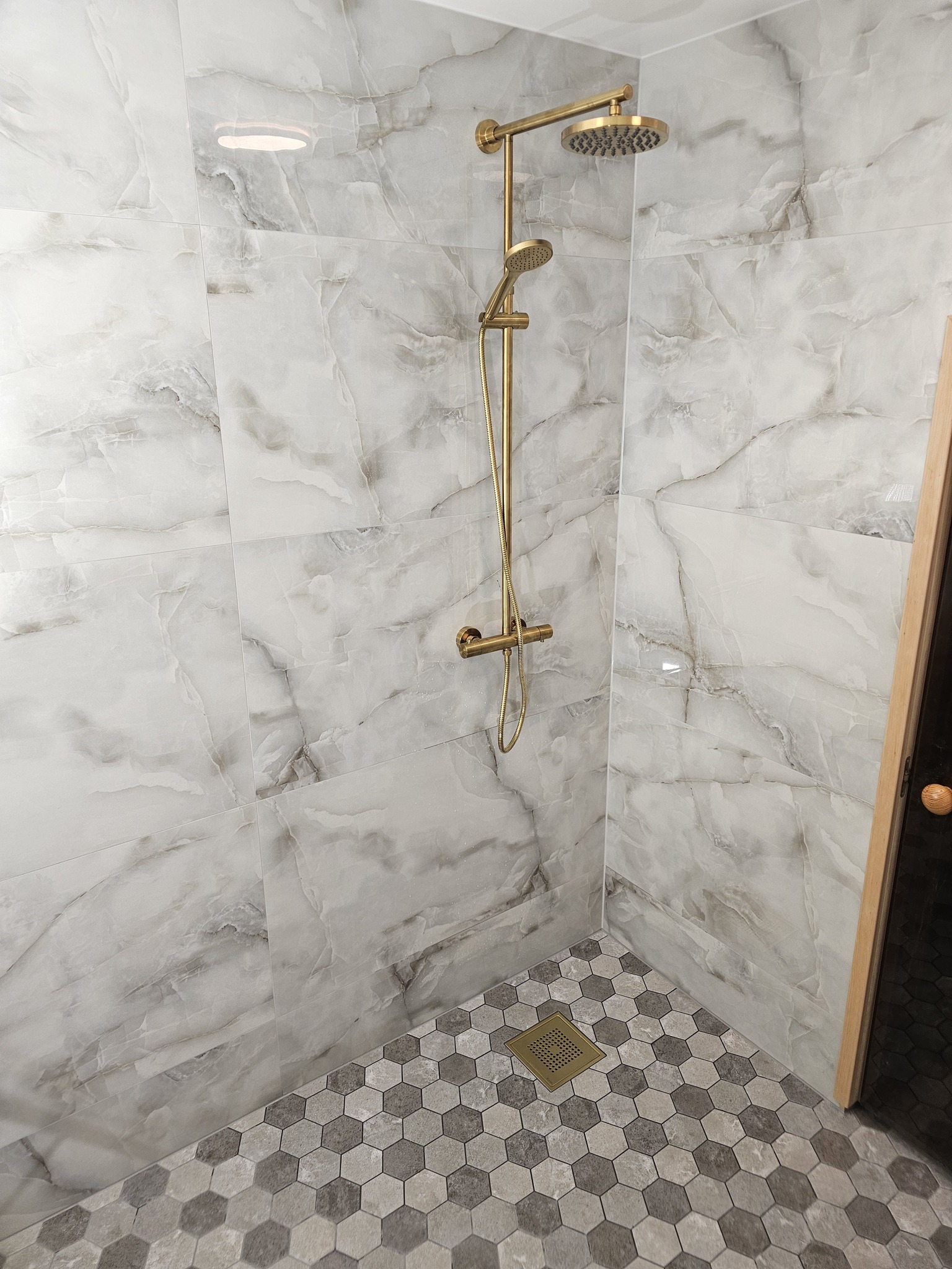 Vannitoa ja duširuumi plaatimistööd, Tiskre – Harjumaa, Tiskre – tehtud töö foto 11