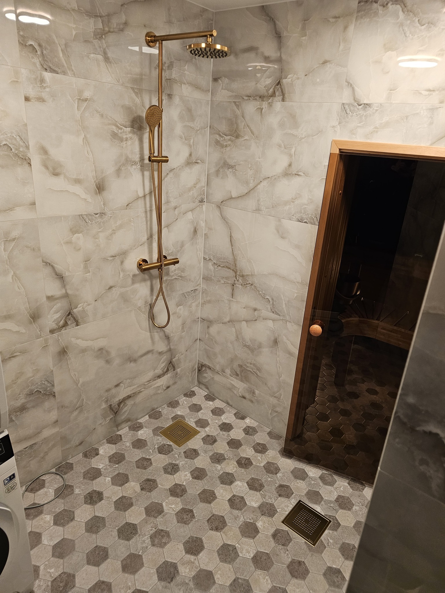 Vannitoa ja duširuumi plaatimistööd, Tiskre – Harjumaa, Tiskre – tehtud töö foto 4