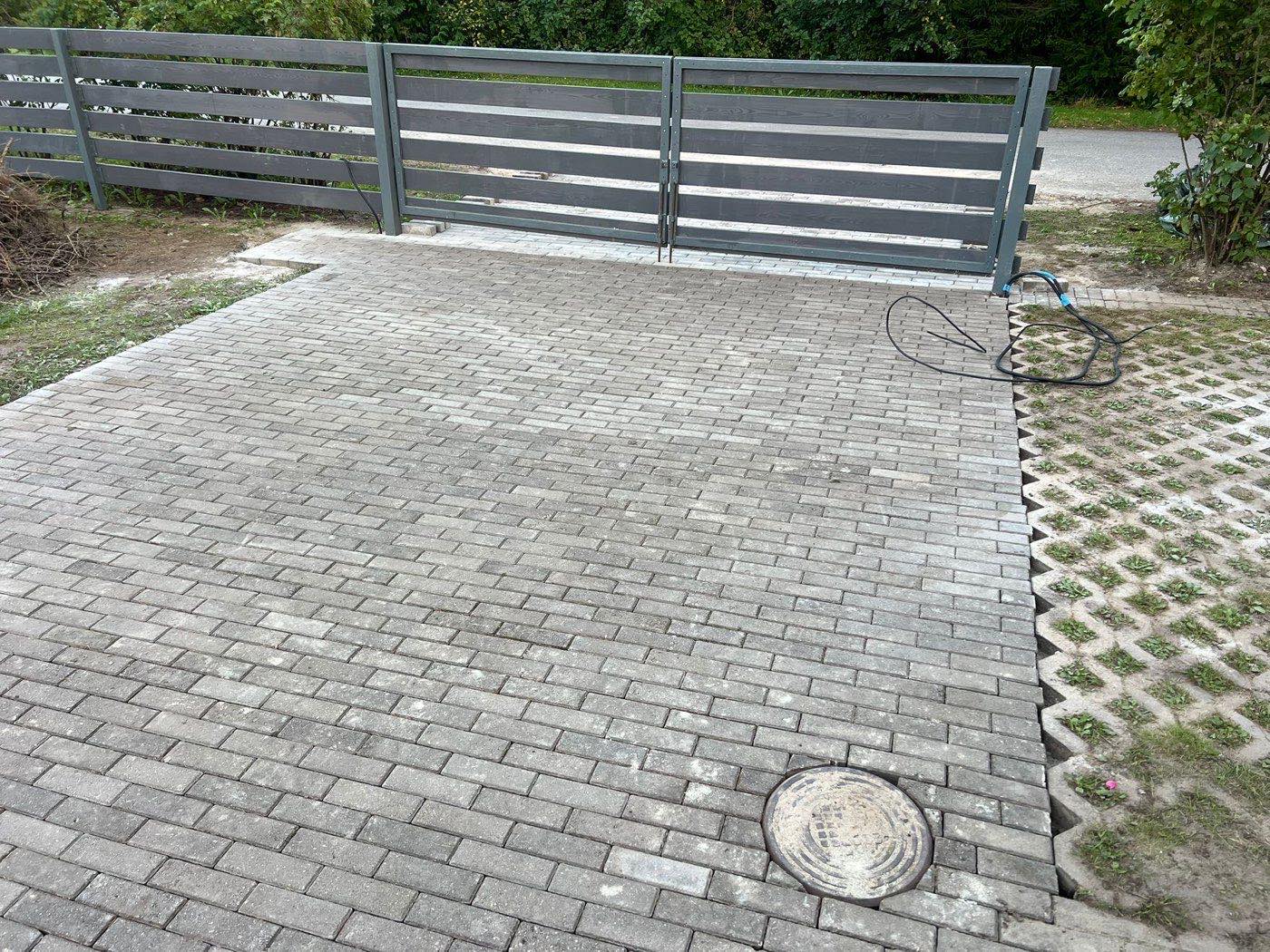 Tänavakivi paigaldus Saku objektil