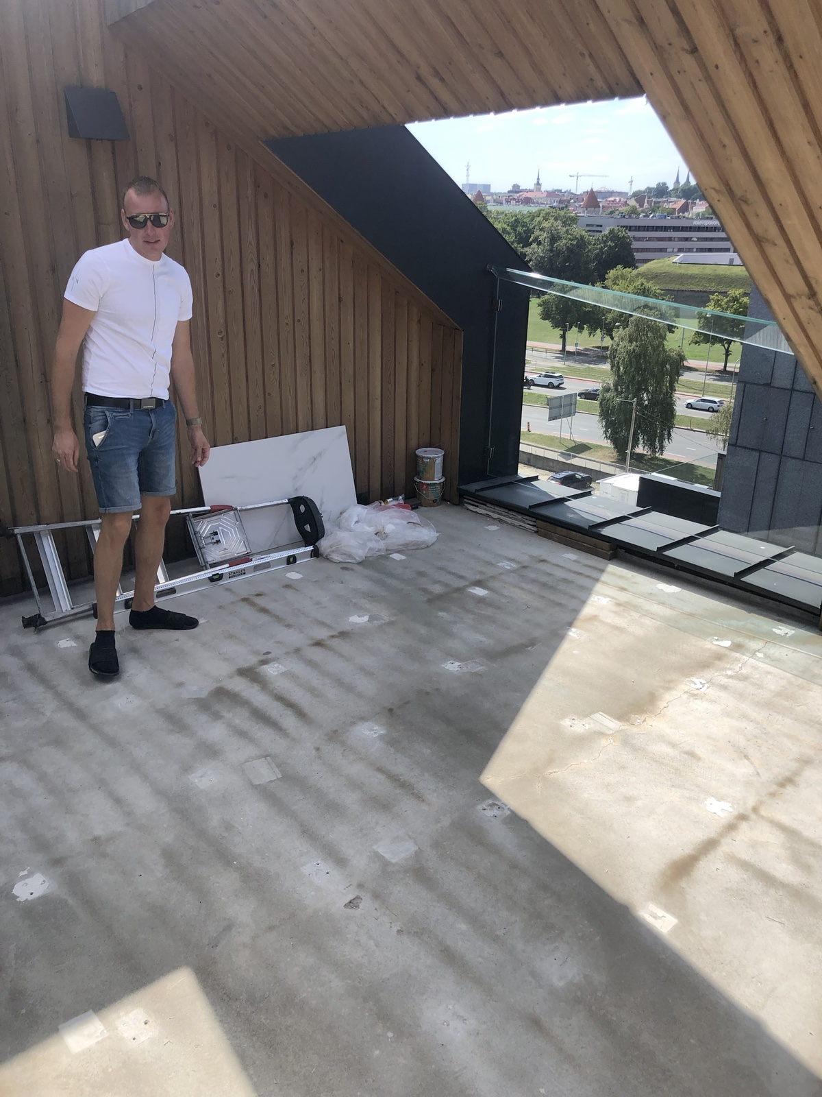 Terrassi plaatimine, Kesklinn – Tallinn – tehtud töö foto 2