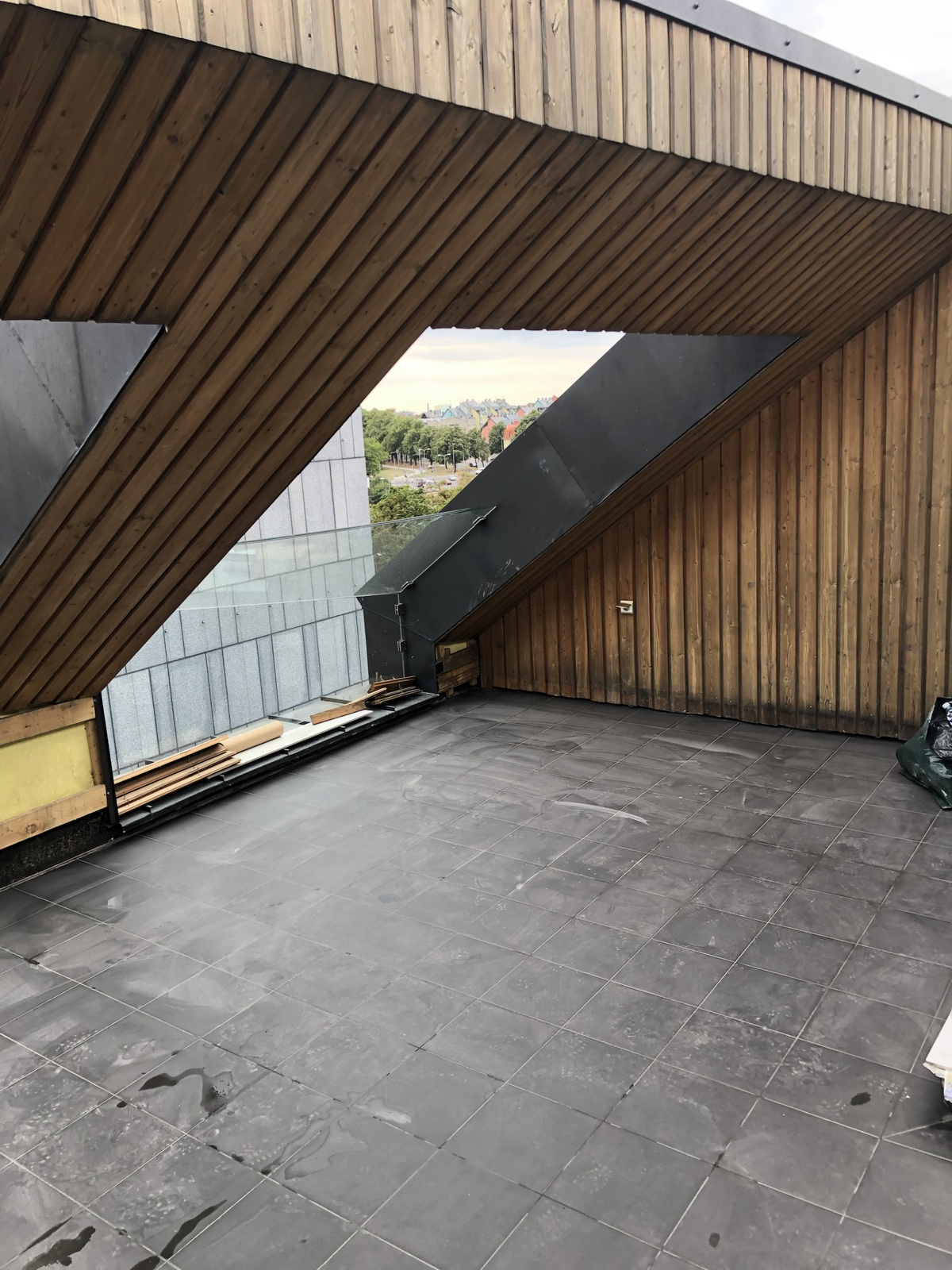 Terrassi plaatimine, Kesklinn – Tallinn – tehtud töö foto 10