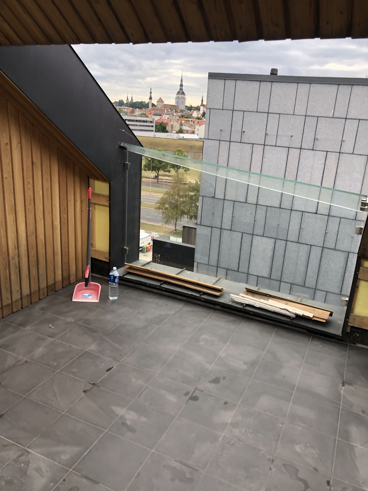 Terrassi plaatimine, Kesklinn – Tallinn – tehtud töö foto 11